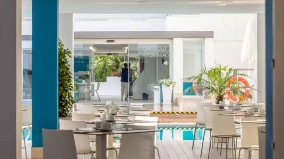 Triton Resort | Balearic Adaları - Mayorka Adası - Capdepera - Cala Ratjada