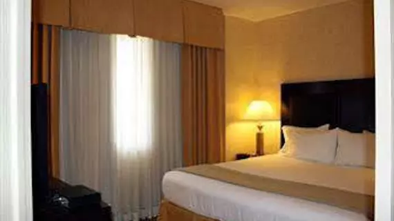 Quality Inn & Suites by Convention Center | Kaliforniya - Los Angeles County - Los Angeles - Los Angeles Şehir Merkezi