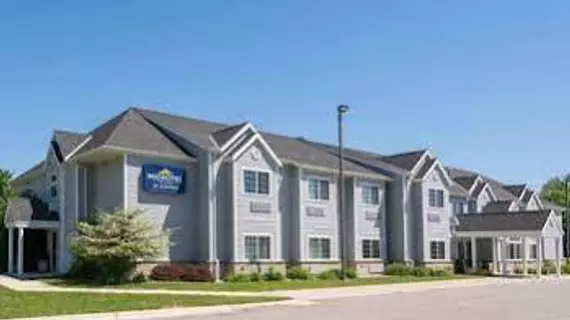 Microtel Inn & Suites by Wyndham Springfield | Minnesota - Redwood Falls (ve civarı) - Springfield