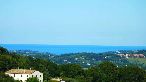 Casa Ezelina Bed and Breakfast | Marche - Pesaro and Urbino (vilayet) - Pesaro - Ginestreto