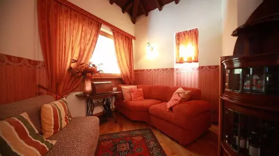 Bed and Breakfast Le Ortensie | Lombardy - Como (il) - Alta Valle Intelvi