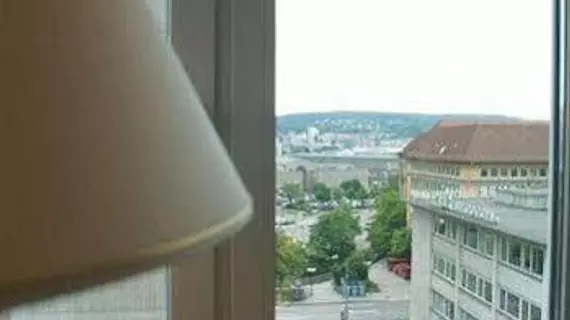 Hotel Mack | Baden-Wuerttemberg - Rems-Murr-Kreis - Stuttgart (ve civarı) - Stuttgart - Heilbronner Straße