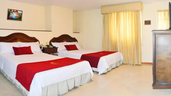 Hotel Plaza Versalles | Valle del Cauca - Cali (ve civarı) - Cali