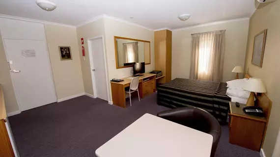 Kings Park Motel | Batı Avustralya - Perth (ve civarı) - Shenton Park