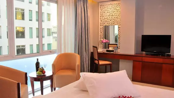 White Lotus Hotel | Binh Duong (vilayet) - Ho Şi Min Şehri (ve civarı) - Ho Chi Minh City - Quận 1 - Japon Mahallesi