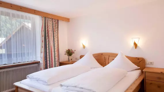 Pension der Steinbock - das Bauernhaus | Tirol - Landeck (ve civarı) - Sankt Anton am Arlberg