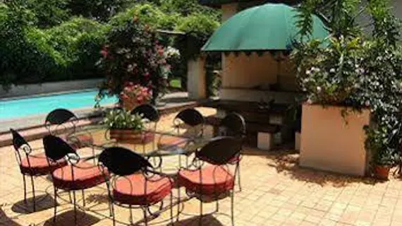 Village Green Guest House | Gauteng - City of Tshwane - Johannesburg (ve civarı) - Randburg