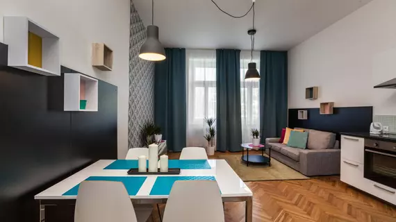 Comfortable Prague Apartments | Prag - Městská čast Praha 7 (en büyük Prag ilçesi) - Holesovice