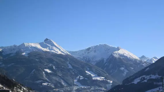 Das Gastein | Salzburg (eyalet) - Sankt Johann im Pongau - Bad Hofgastein