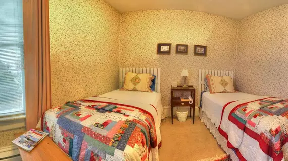 Jonah Place Bed & Breakfast Inn | New Brunswick - Sussex