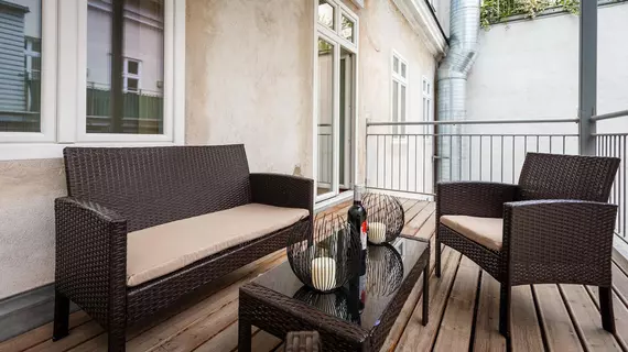 Operngasse Premium in Your Vienna | Vienna (eyalet) - Viyana - Innere Stadt