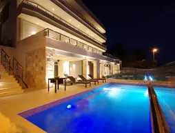 Villa Jolara Apartments | Split-Dalmaçya - Omis