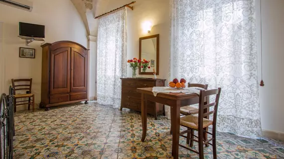 B&B Casa Li Santi | Puglia - Lecce (il) - Lecce - Lecce Tarihi Kent Merkezi