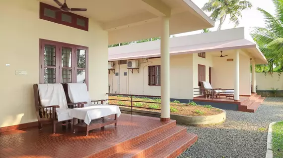 ILLIKKALAM LAKESIDE COTTAGES | Kerala - Kottayam Bölgesi - Kumarakom