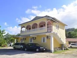 Little Shaw Park Guest House | Saint Ann - Ocho Rios (ve civarı) - Ocho Rios