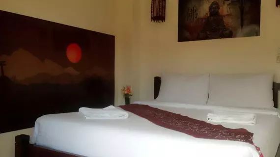 3 Bees Guesthouse | Krabi İli - Krabi - Ao Nang