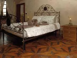 Chicco D'Oro Suites | Piedmont - Vercelli (il) - Livorno Ferraris