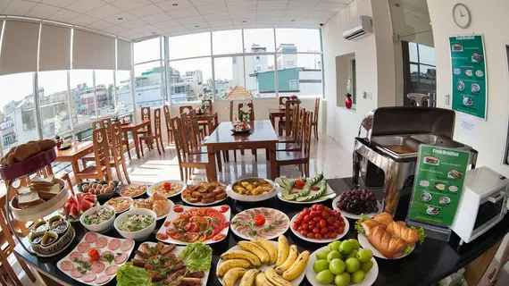 Eden Garden Hotel | Binh Duong (vilayet) - Ho Şi Min Şehri (ve civarı) - Ho Chi Minh City - Quận 1 - Ho Chi Minh Şehri Merkezi