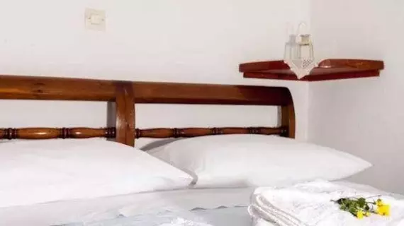 Georgis Apartments | Ege Adaları - Santorini