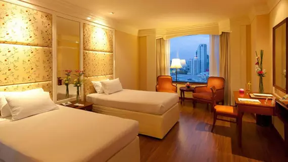 The Emerald Hotel | Bangkok - Ratchadaphisek