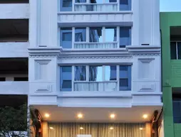 White Lotus Hotel | Binh Duong (vilayet) - Ho Şi Min Şehri (ve civarı) - Ho Chi Minh City - Quận 1 - Japon Mahallesi