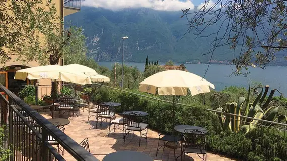 Hotel Locanda Ruscello Garnì | Lombardy - Brescia (il) - Limone sul Garda