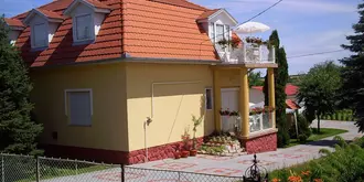 Balaton Apartman House 2