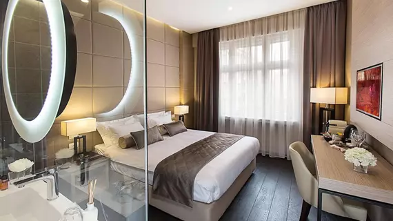 Dominic and Smart Luxury Suites Republic Square | Belgrad - Stari Grad