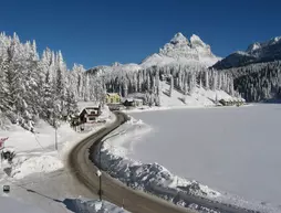 Hotel Sorapiss | Veneto - Belluno (vilayet) - Auronzo di Cadore - Misurina