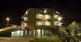 Apartments Vila Adrijana | Split-Dalmaçya - Baska Voda