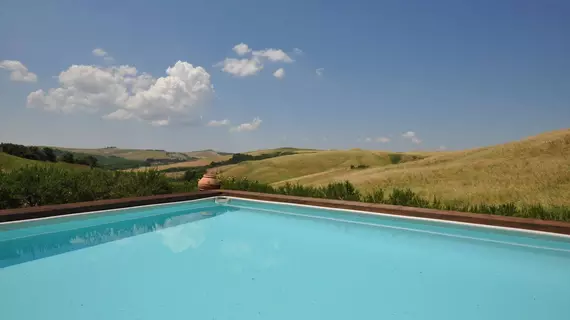 Castelmuzio | Toskana - Siena (vilayet) - Trequanda