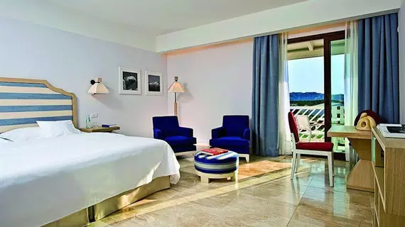 Grande Baia Resort Hotel and Residence | Sardinya - Sassari - San Teodoro