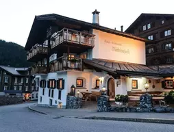 Hotel Madrisajoch | Maloja District - Graubuenden - Sankt Antonien