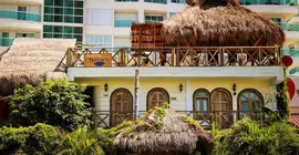 Hostel Natura | Quintana Roo - Benito Juárez - Cancun (ve civarı) - Oteller Bölgesi - Avenida Kukulkan