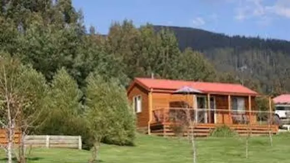 Maydena Country Cabins Accommodation & Alpaca Stud | Tazmanya - Maydena - Fitzgerald