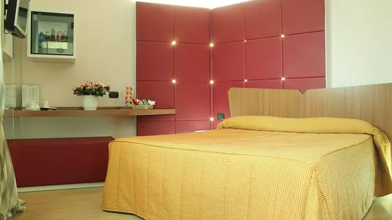 Hotel Motel Futura | Lombardy - Milano (ve civarı) - Kuzey Milano