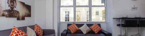 Club Living - Piccadilly & Covent Garden | Londra (ve civarı) - City of Westminster - Soho