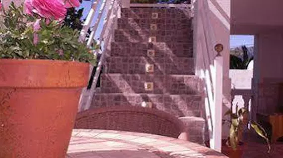 Hostal La Paloma I | Valencia Bölgesi - Alicante (vilayet) - Marina Alta - Calpe