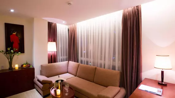 Royal Lotus Hotel Saigon | Binh Duong (vilayet) - Ho Şi Min Şehri (ve civarı) - Ho Chi Minh City - Quận 1 - Japon Mahallesi