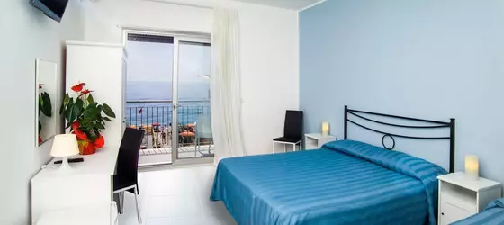 Maniel Beach Hotel | Sicilya - Messina (vilayet) - Taormina Sahili - Letojanni