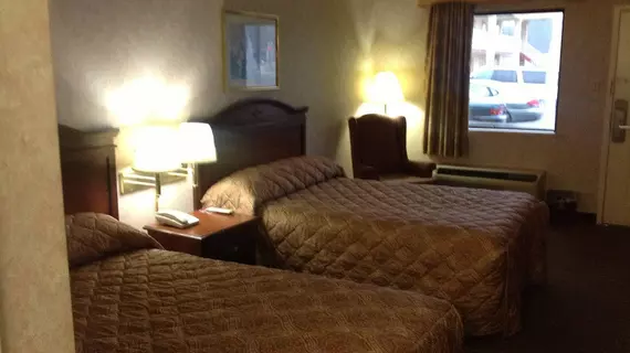 Colonial Inn & Suites /Airport/Graceland | Tennessee - Memphis (ve civarı) - Memphis - Whitehaven