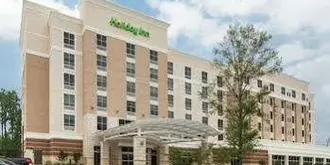 Holiday Inn Shenandoah-The Woodlands