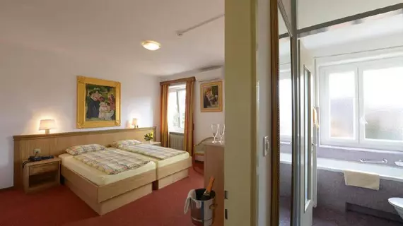 Hotel Dischma | Ticino Kantonu - Paradiso