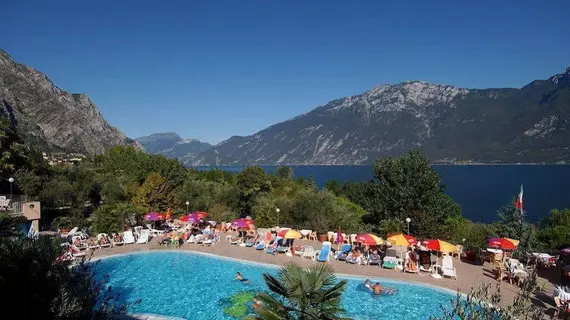 Campeggio Garda | Lombardy - Brescia (il) - Limone sul Garda