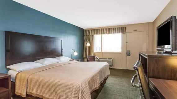 Travelodge Virginia Beach | Virginia - Norfolk - Virginia Beach (ve civarı) - Virginia Beach