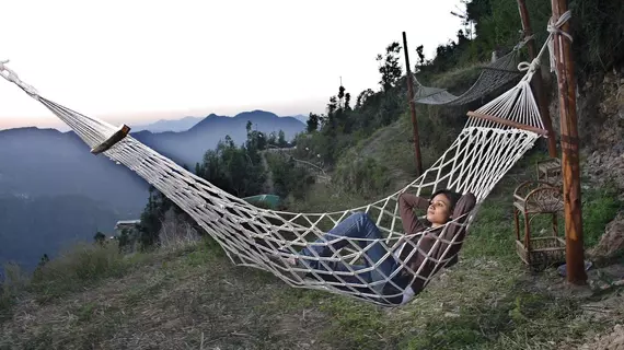 Whispering Pines Himalayan Retreat | Uttarkand - Tehri Garhwal (bölge) - Tehri