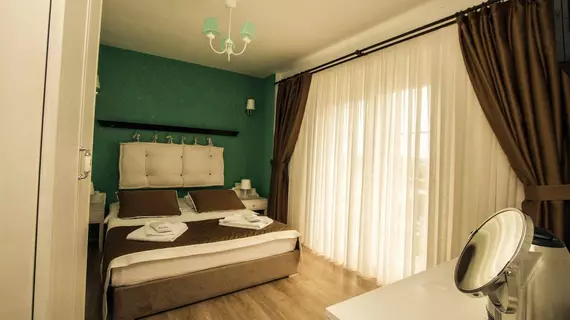 Sandal Alacati Adults Only | İzmir - Çeşme - Alaçatı - Hacımemiş