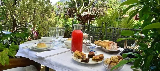 La Terrazza dei Pelargoni B&B | Liguria - Imperia (il) - Ventimiglia