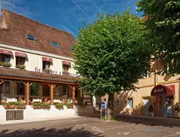 Logis Des Trois Maures | Bourgogne-Franche-Comte - Saone-et-Loire (bölge) - Couches