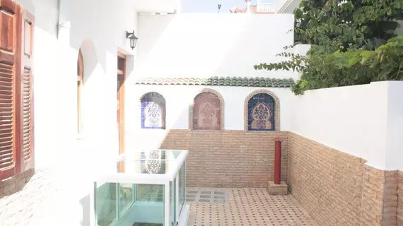 Hotel Pasta Plaza | Tangier (ve civarı) - Asilah - Asilah Plajı